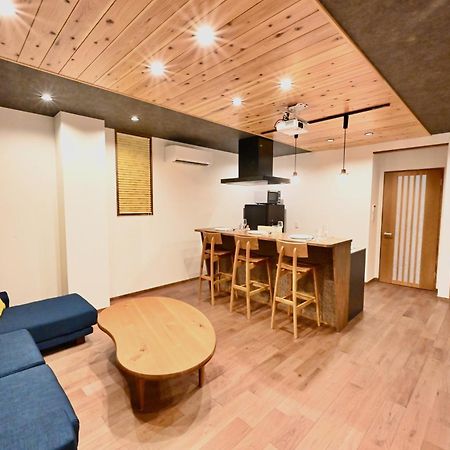 Manabi-Stay Takayama Sakura 提携駐車場利用可 古い町並みまで徒歩1分 最大9名宿泊可能な一等地で人工温泉を楽しむ Exteriér fotografie