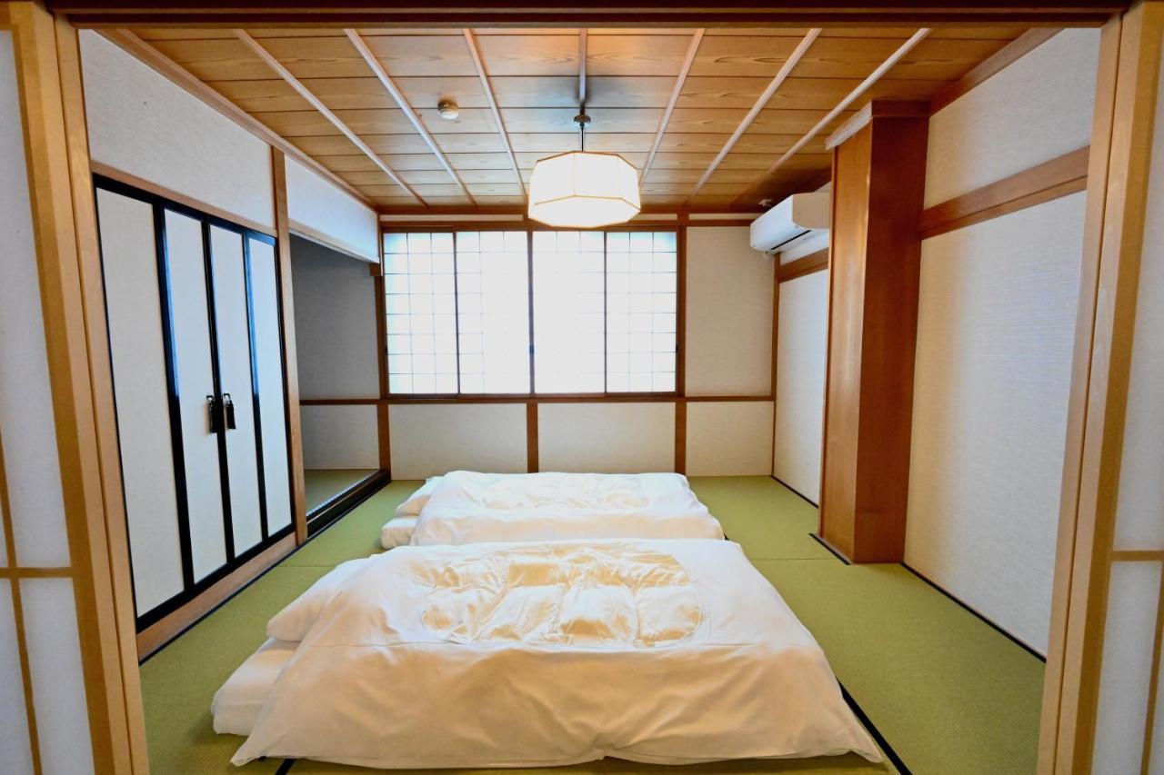Manabi-Stay Takayama Sakura 提携駐車場利用可 古い町並みまで徒歩1分 最大9名宿泊可能な一等地で人工温泉を楽しむ Exteriér fotografie